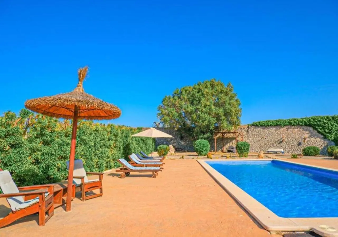 Son Costa, Villa Tipica Mallorquina Con Piscina モントゥィリィ スペイン
